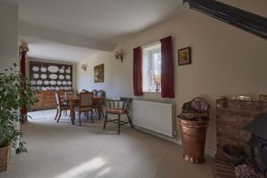 Dining Room- click for photo gallery